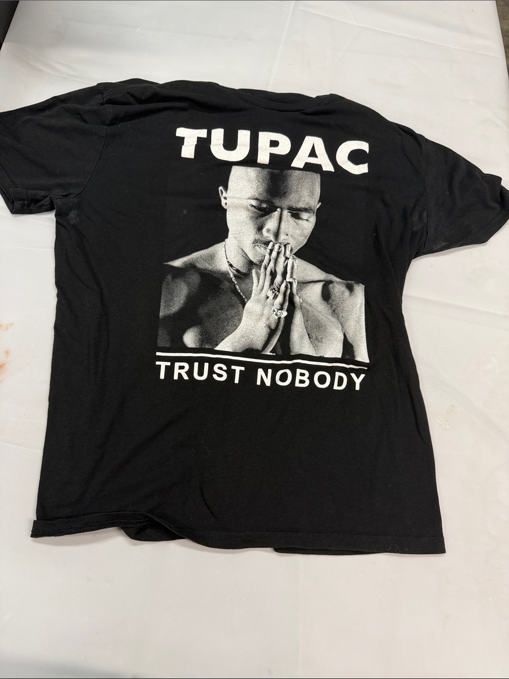 Black Graphic 'Tupac Trust Nobody' Short Sleeve Tee